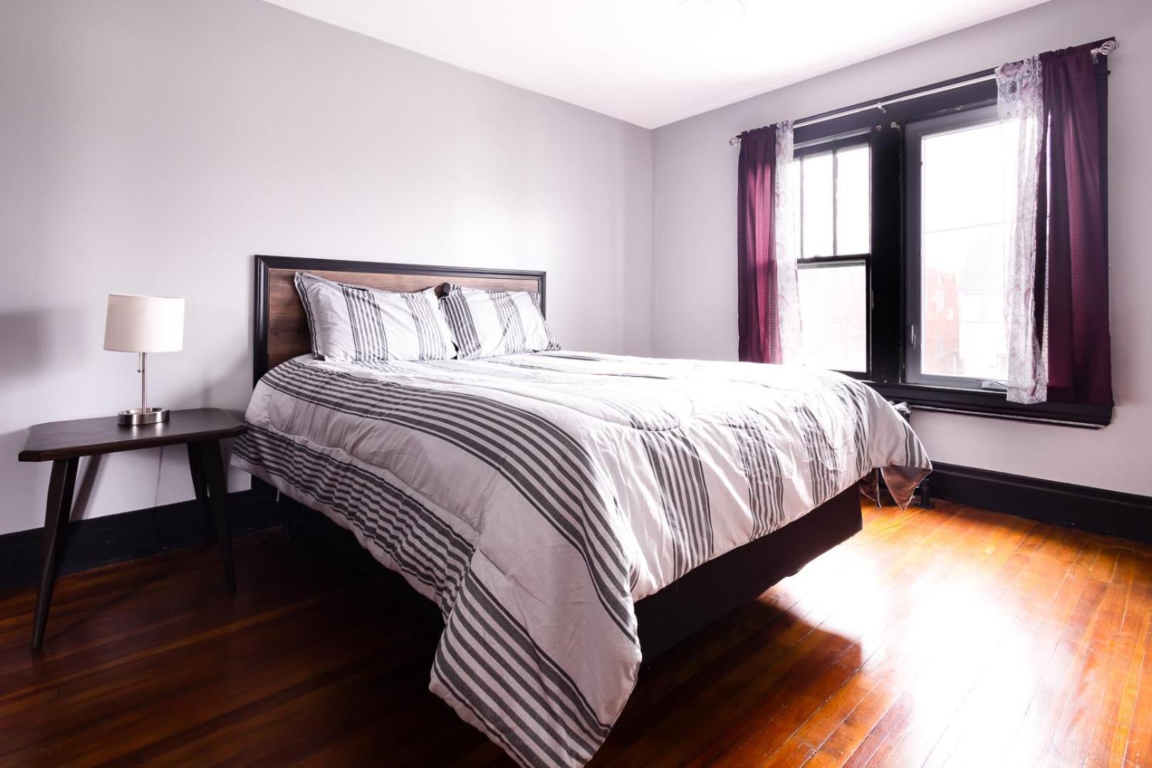 The Pub- 8Br Free Parking, Minutes From Falls & Casino Niagara Falls Exterior foto